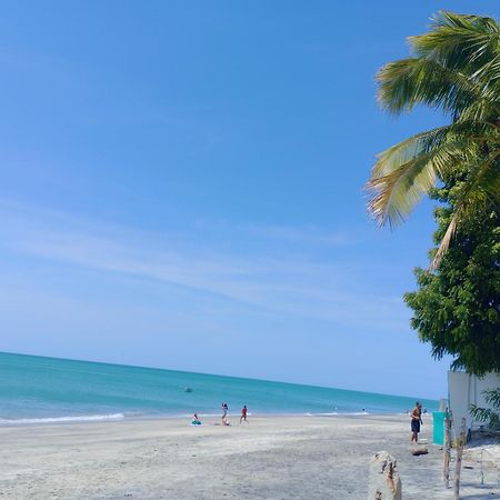 Taca Tucan Hostel Playa Blanca  Exteriör bild