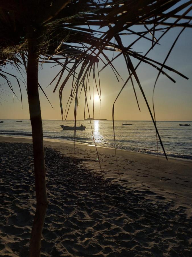 Taca Tucan Hostel Playa Blanca  Exteriör bild