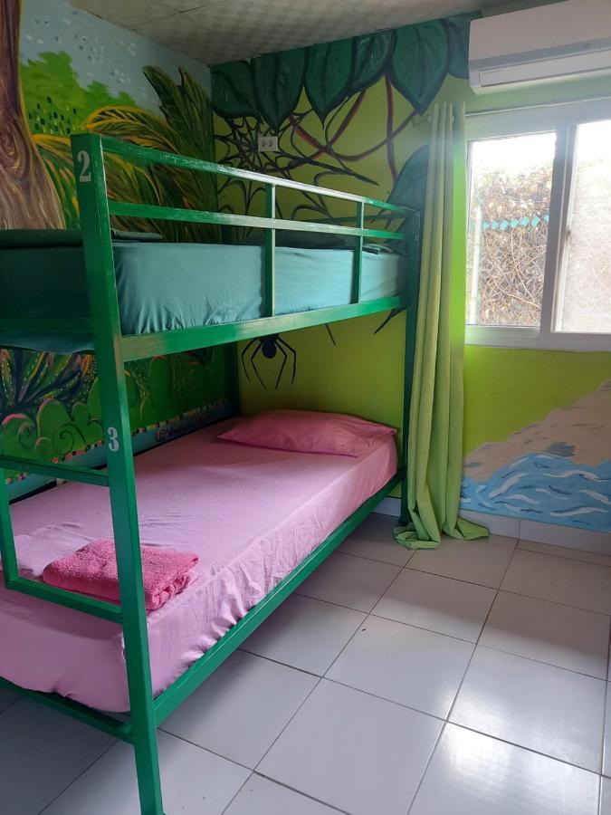 Taca Tucan Hostel Playa Blanca  Exteriör bild